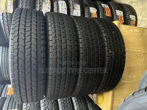 Yokohama Japan Tires Size 195/80r15 Good Condition