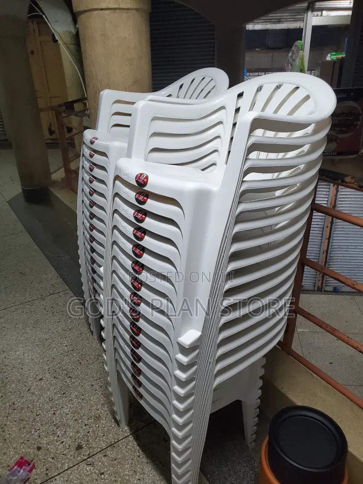 Ever White Plastic Chairs Plastic Chairs
