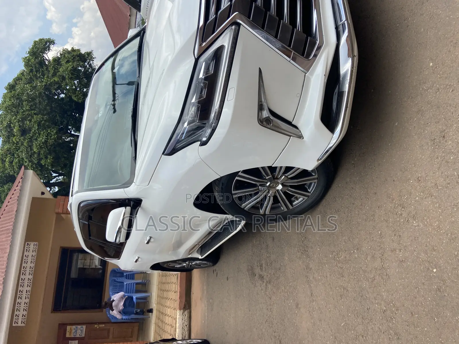 Lexuses Lx 570 for Hire.