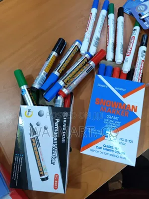 I Box of Permanent and Snowman Markers