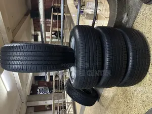 215/60r16 Dunlop Tires Good Condition