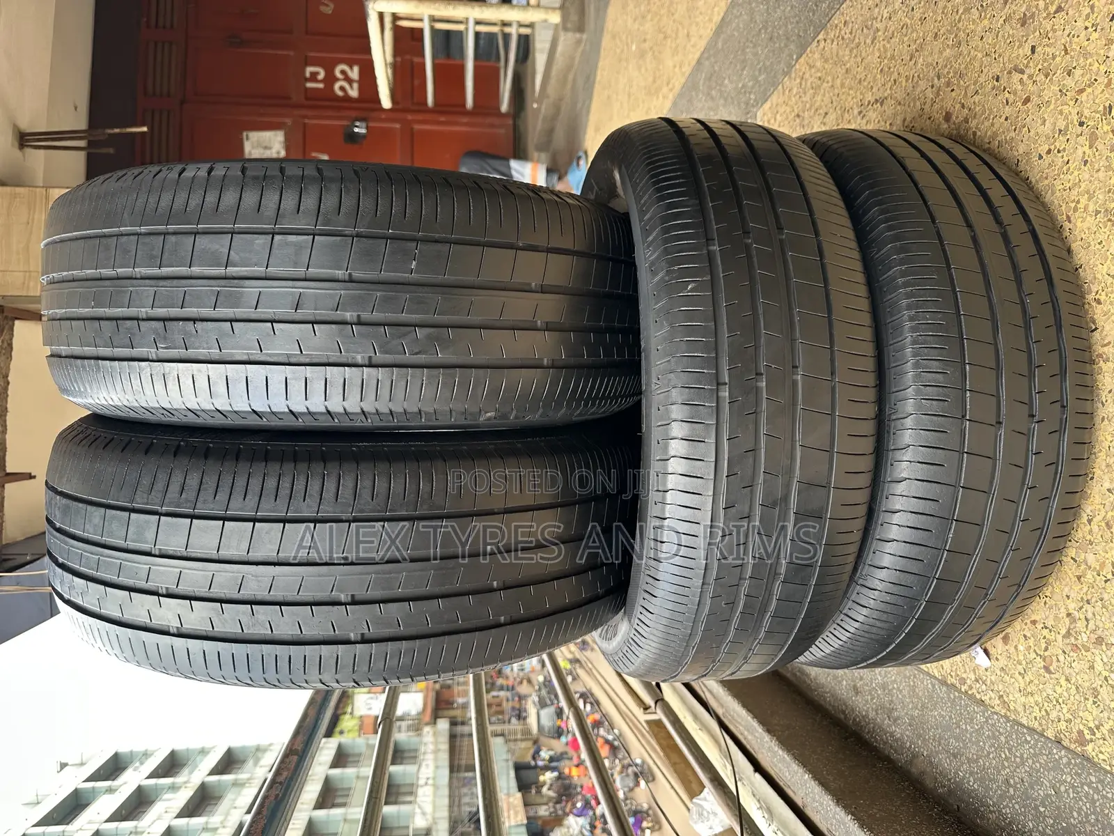 225/50r18 Dunlop Tyres