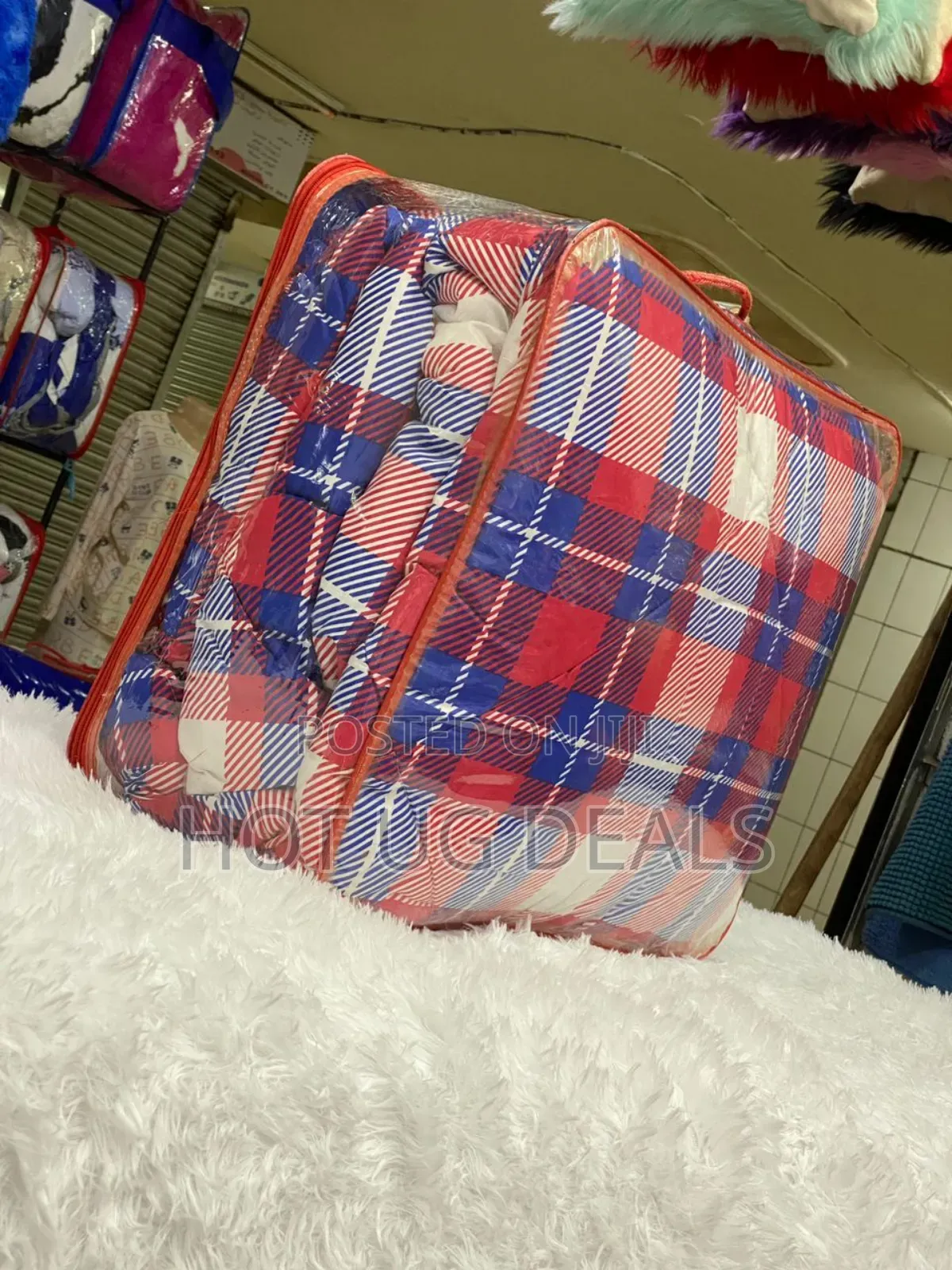 4x6 4pcs Duvet Set With Bedsheet  2 Pillowcases - Multicolor