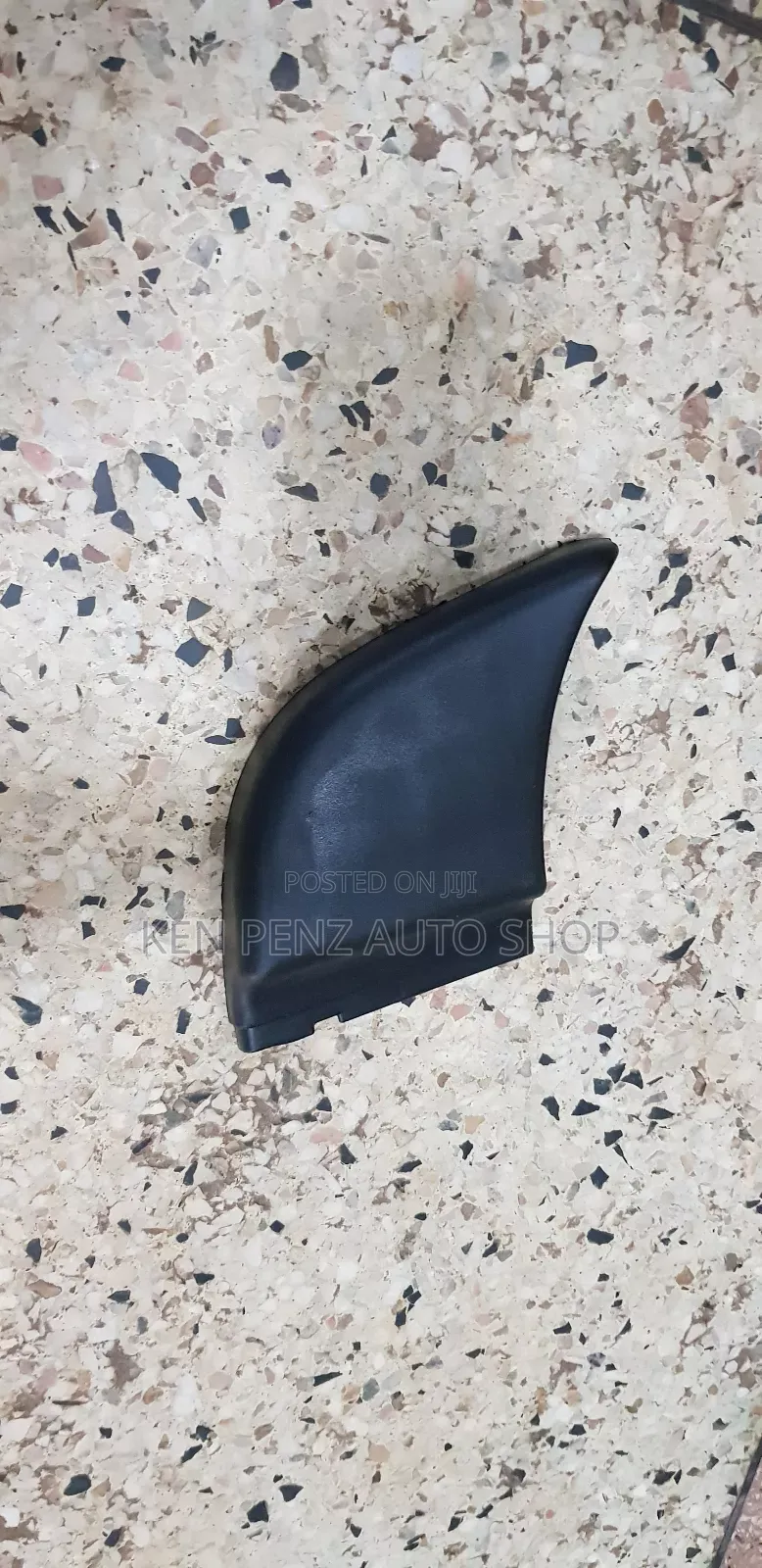 Hillux Vigo Rear Bumper Cover / Cap