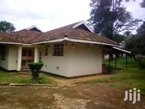 Three Bedroom House In Kololo For Rent