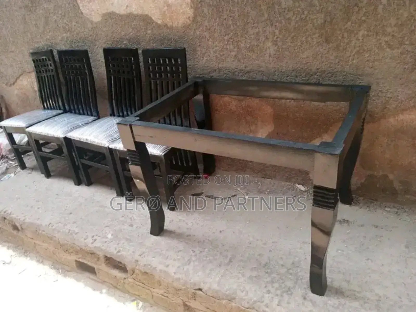 Everyone's Number One Dining Table