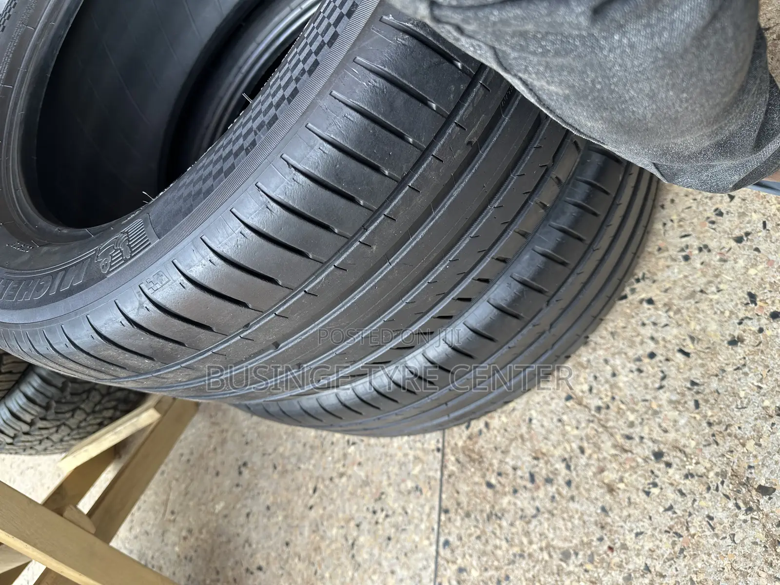265/50r20 Michelin Tires Good Condition