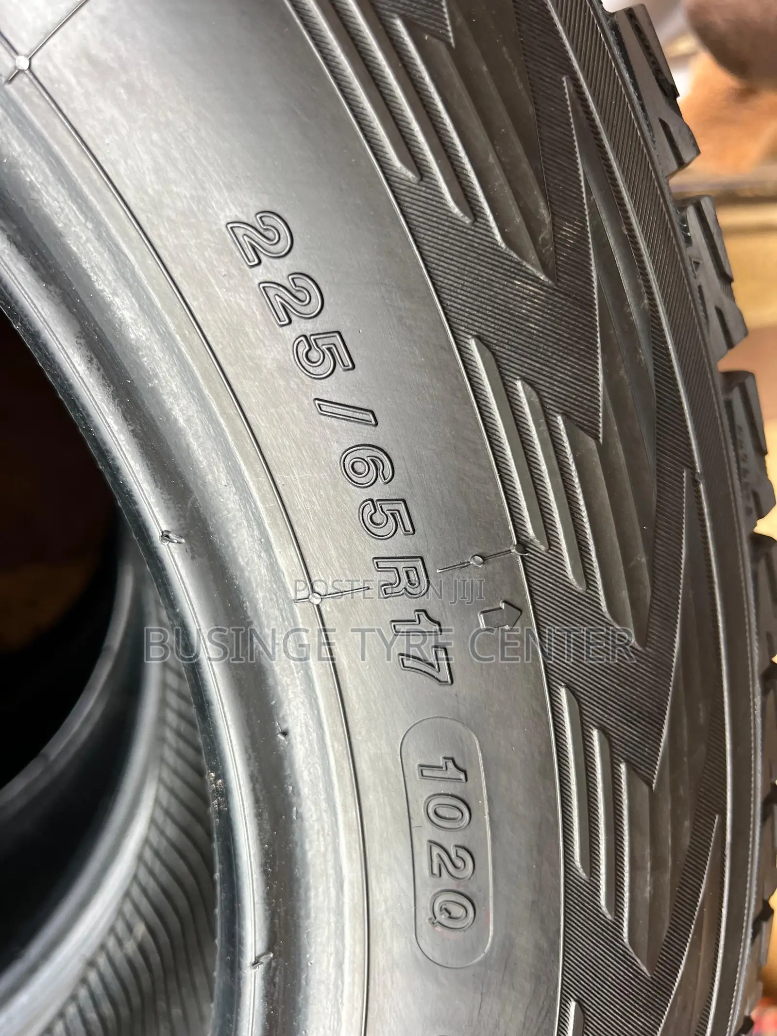 225/65r17 Yokohama Japan Tires Good Condition