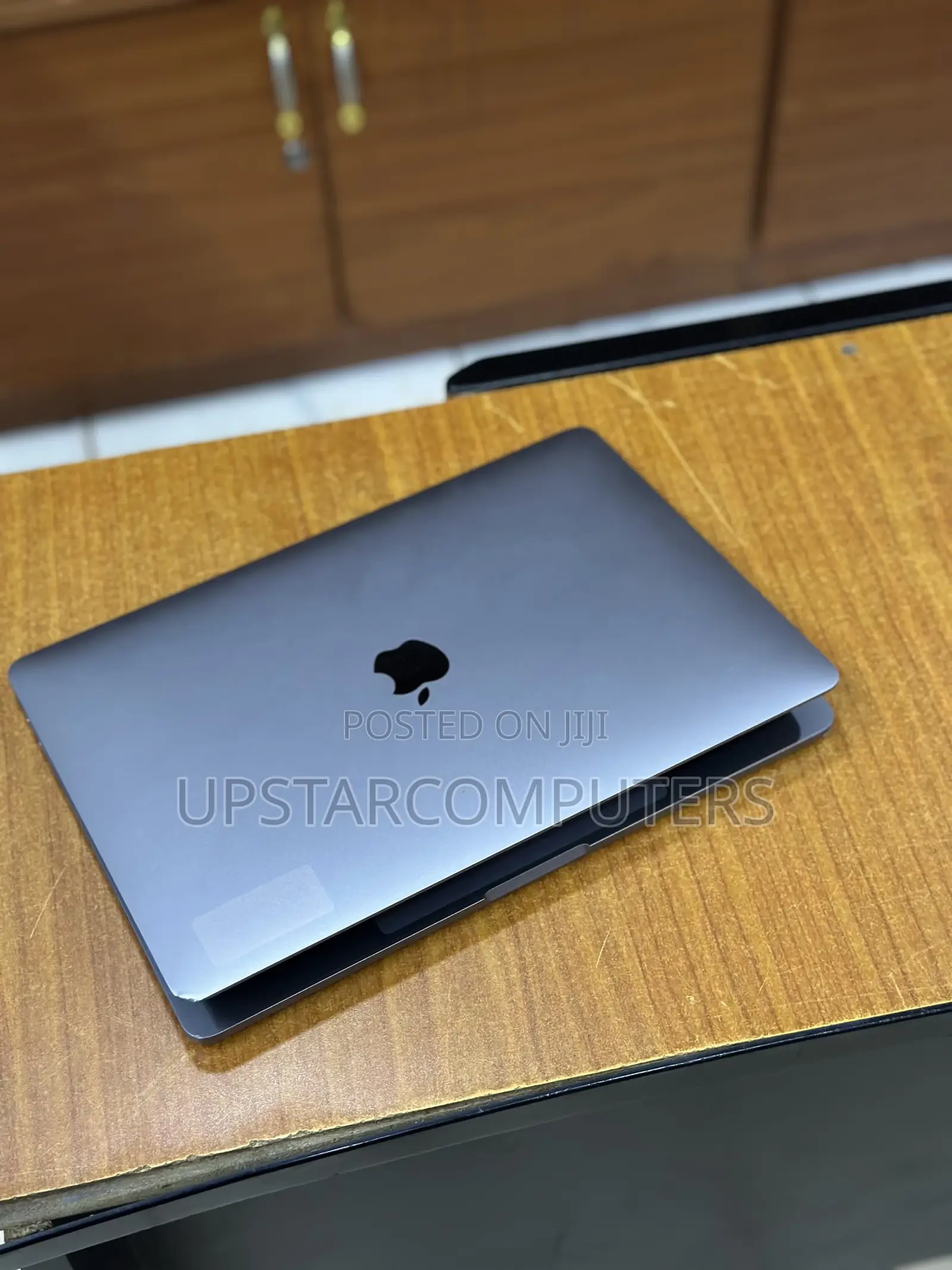 Laptop Apple MacBook Pro 2019 16GB Intel Core I5 SSD 256GB