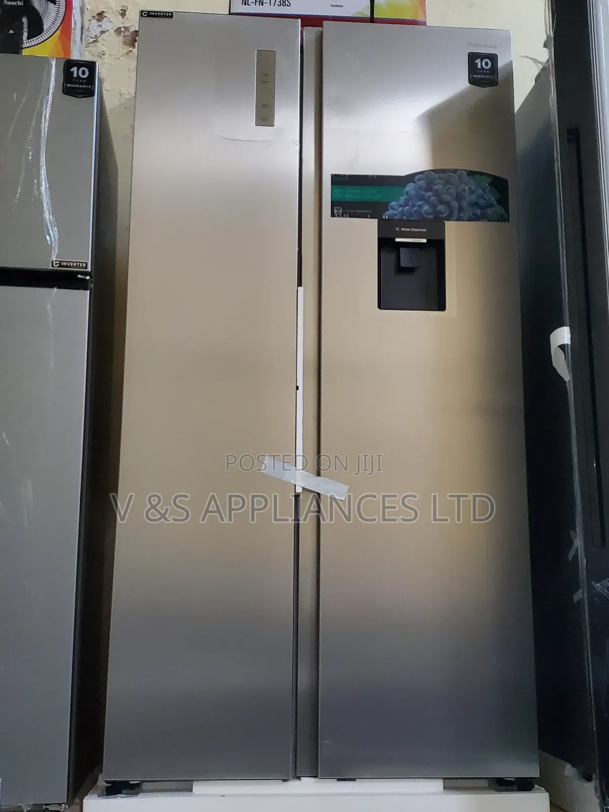 750l Side by Side Silver Refrigerator