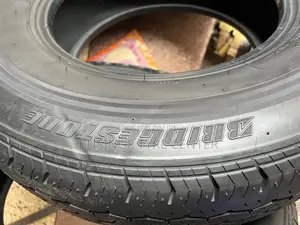 195/80r15 Bridgestone Tires Good Condition Almost New
