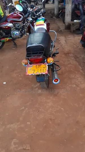 Bajaj Boxer 2018 Red