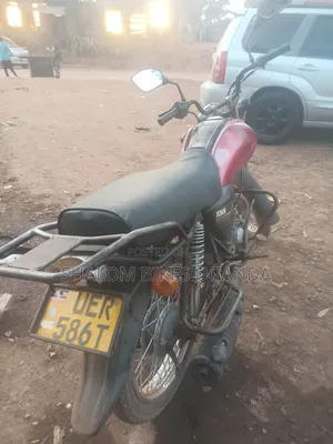 Yamaha Crux 2018 Red