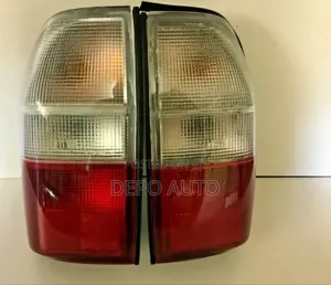 L200 Colt 2003 Tailamps