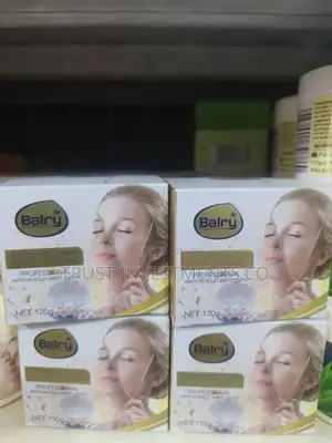 Photo - Balry Whitening Cream With Pearl Essence