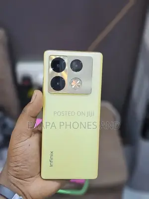 Infinix Note 40 Pro 5G 256 GB Yellow
