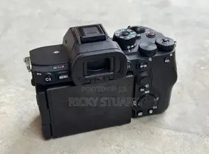 Sony A7riv Body Only