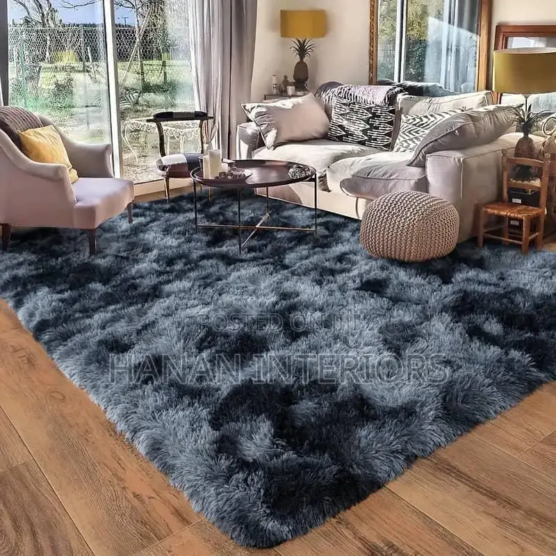 Gray Black Centre Carpet