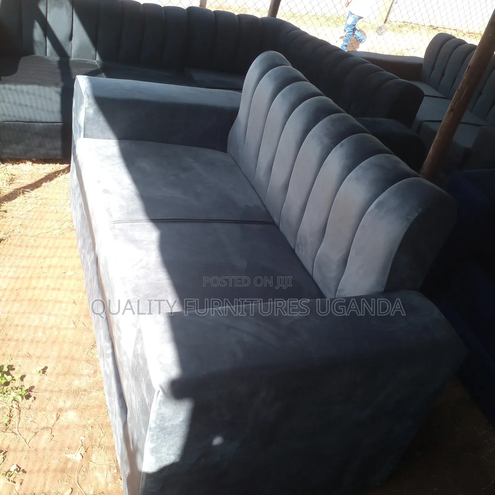 Nice Sofa Sitter