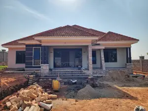 Photo - Impressive 4-Bedroom House
