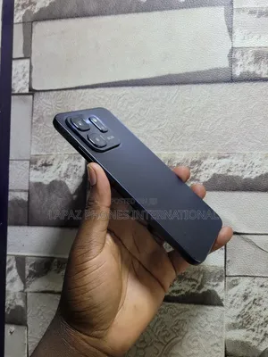 Infinix Hot 50i 128 GB Black