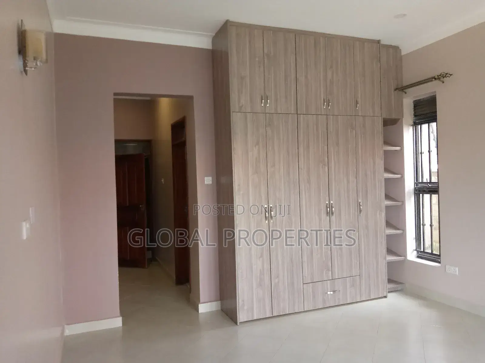 2bdrm Apartment in Naalya Estate, Central Division for rent