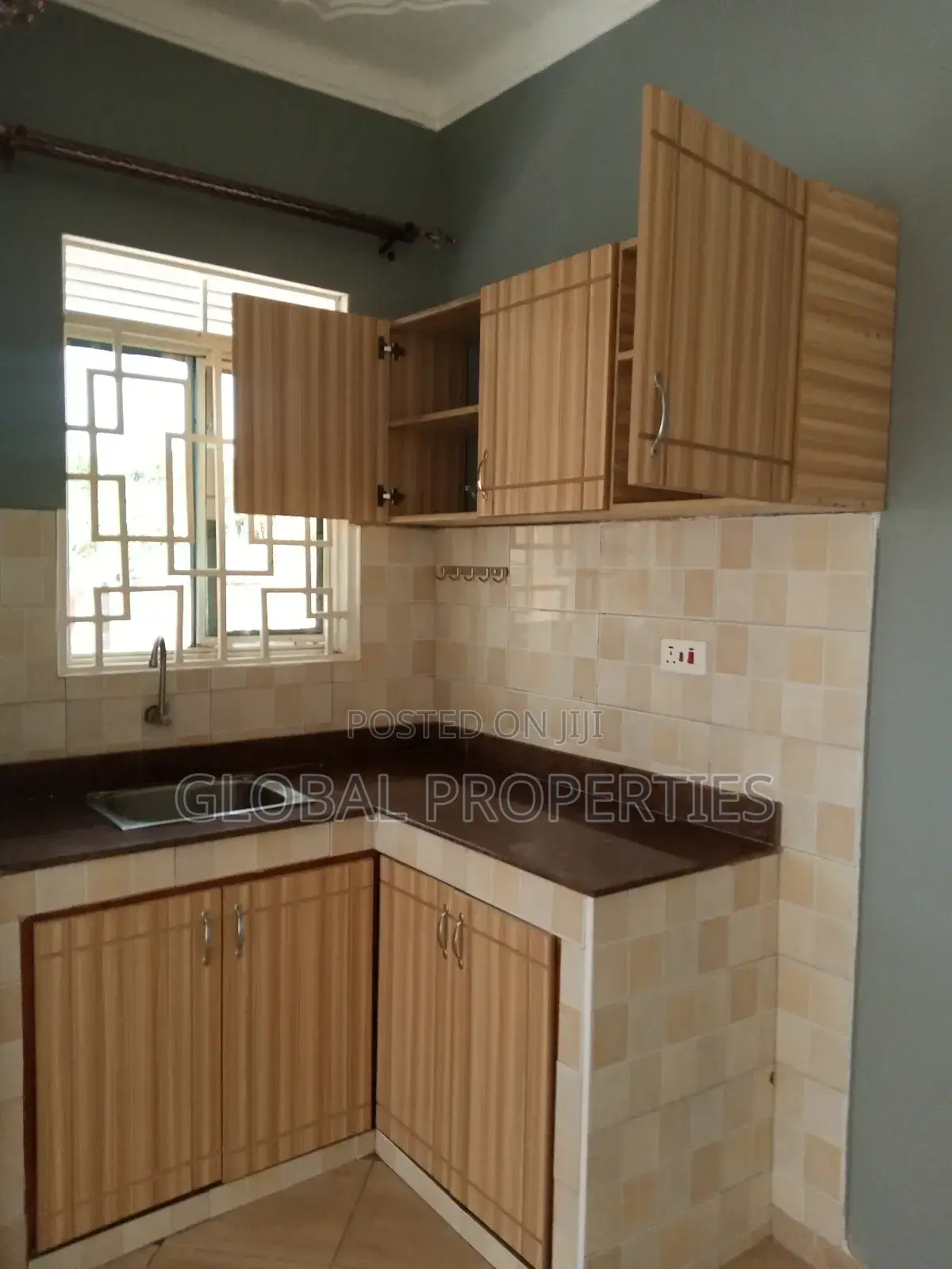 1bdrm Bungalow in Kyaliwajala, Central Division for rent