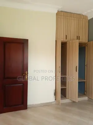 1bdrm Bungalow in Kyaliwajala, Central Division for rent