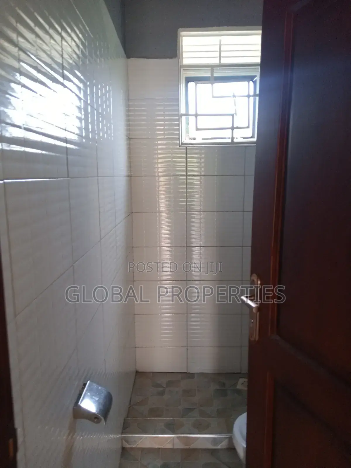 1bdrm Bungalow in Kyaliwajala, Central Division for rent