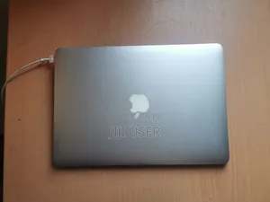 Photo - Laptop Apple MacBook Air 8GB Intel Core I7 SSD 128GB