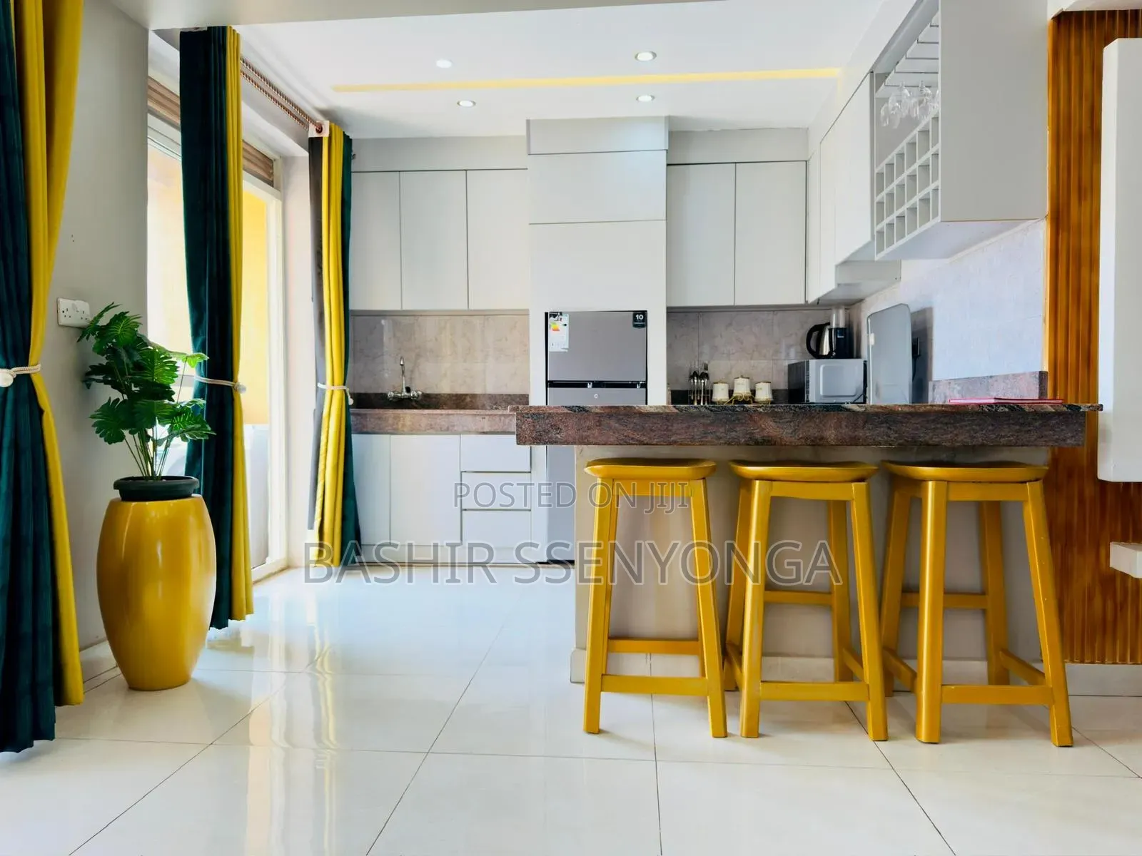 Furnished 2bdrm Apartment in Central Division for rent