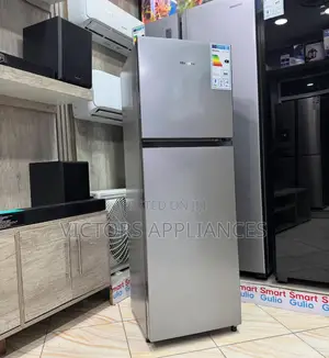 Hisense 200l Double Door Refrigerator Rr20