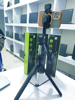 Selfie Stick R16s With Grip Handle