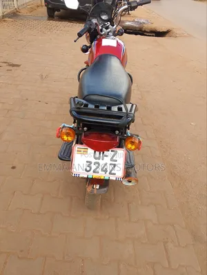 Bajaj Boxer 125 2023 Red