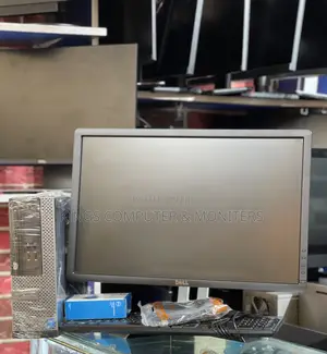 Photo - Desktop Computer Dell OptiPlex 3020 4GB Intel Core I5 HDD 500GB