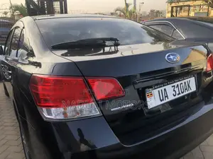 Subaru Legacy 2011 Black