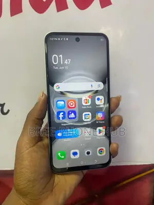 Tecno Spark 30C 128 GB White