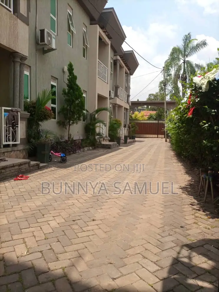 Furnished 1bdrm Apartment in Hillcrest, Central Division for rent
