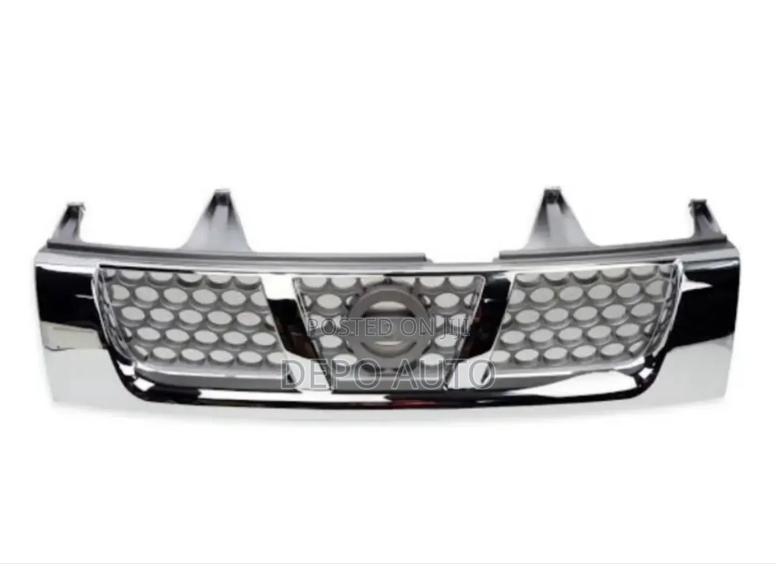 Grille Nissan Hardbody 2004 Chrom