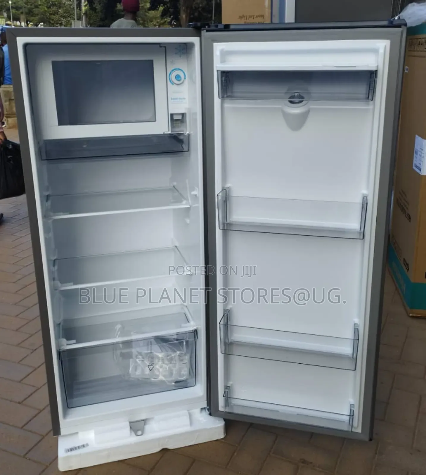 Hisense 229litres Single Door With a Water Dispenser