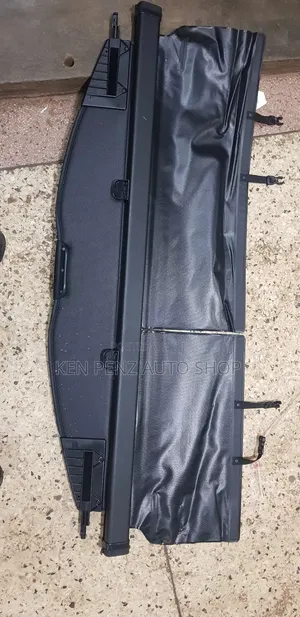 Rear Boot Cargo Cover for Harrier Kawundo