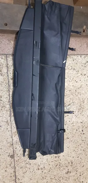 Rear Boot Cargo Cover for Harrier Kawundo