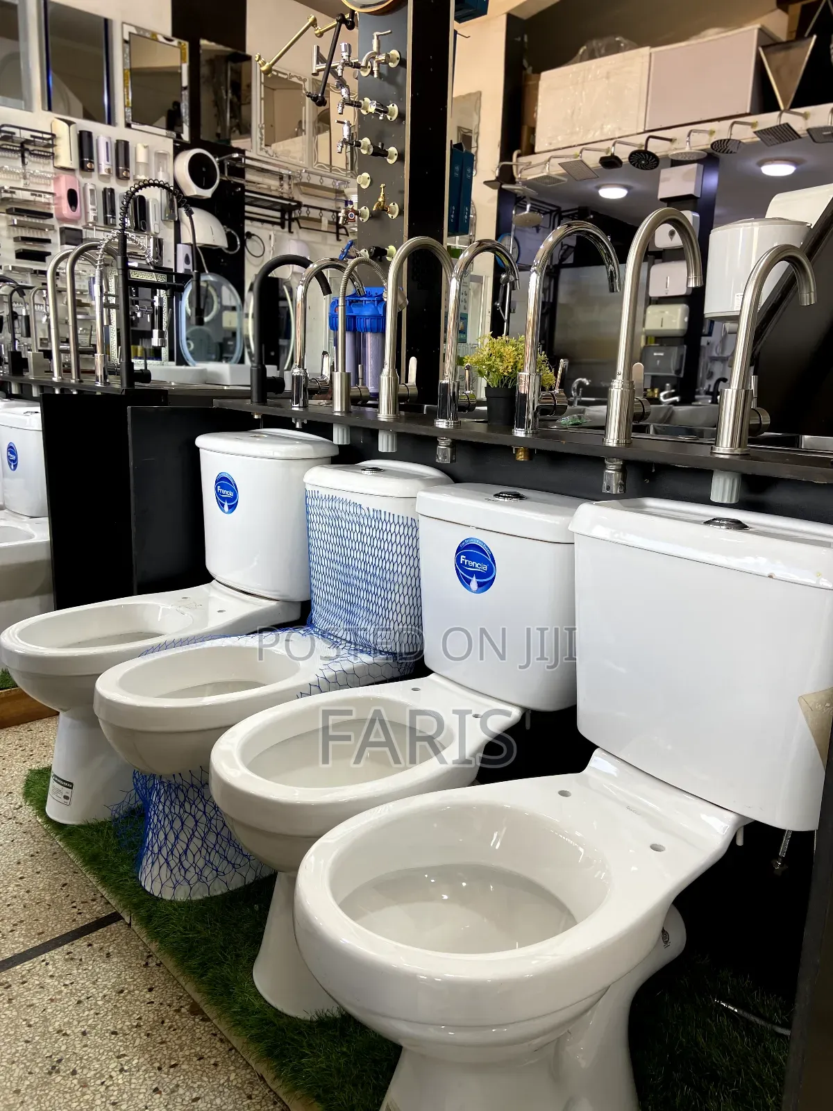 Combine Toilet