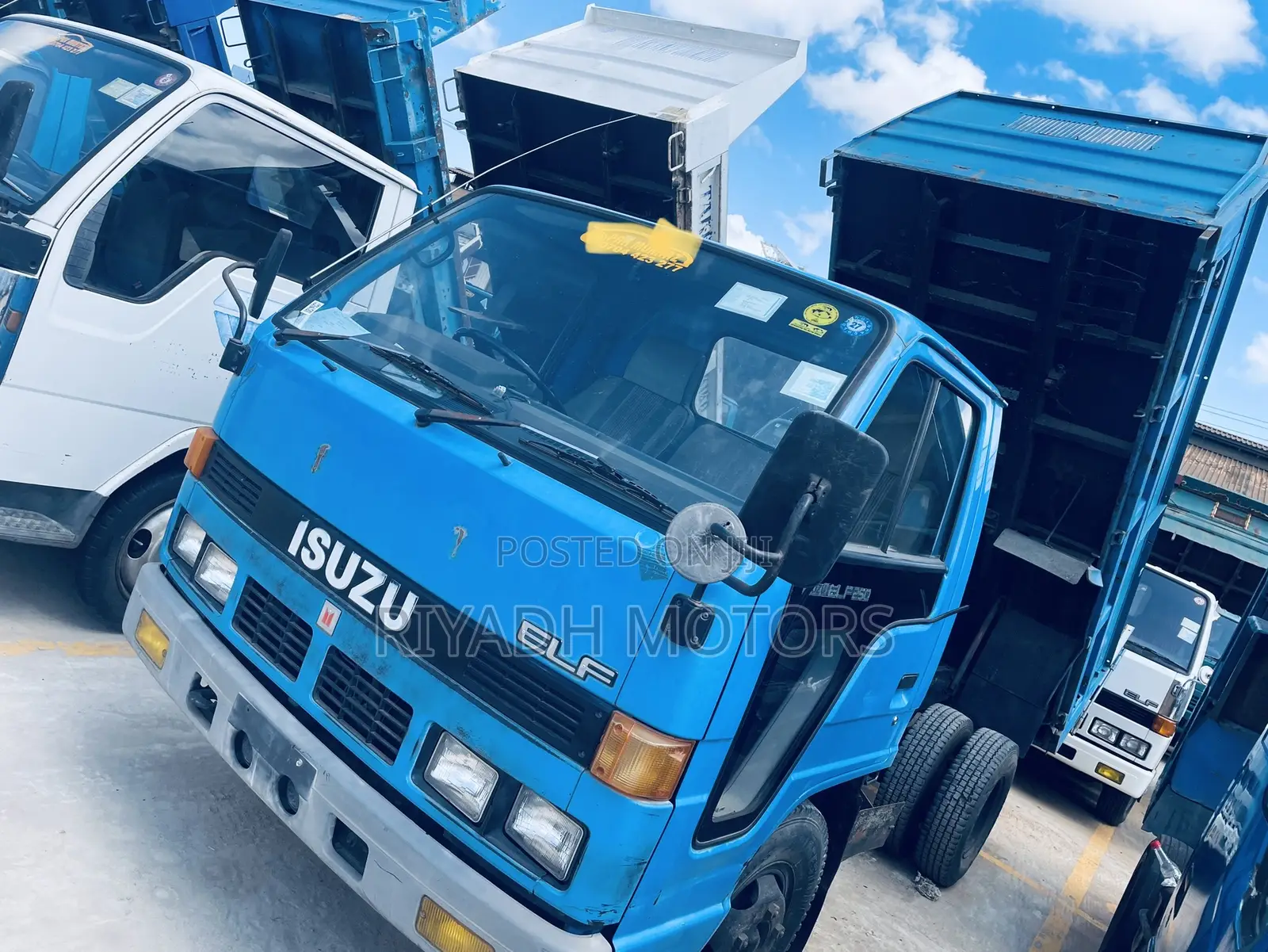 Isuzu Double Light New Stock