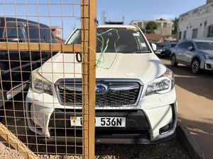 Photo - Subaru Forester 2.0XT Premium 4dr SUV AWD (2.0L 4cyl Turbo CVT) 2014