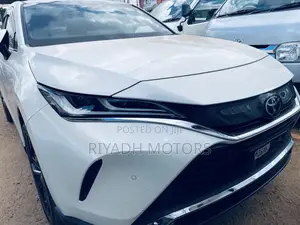 Toyota Harrier 2020 White