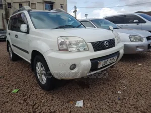 Nissan X-Trail 2005 White