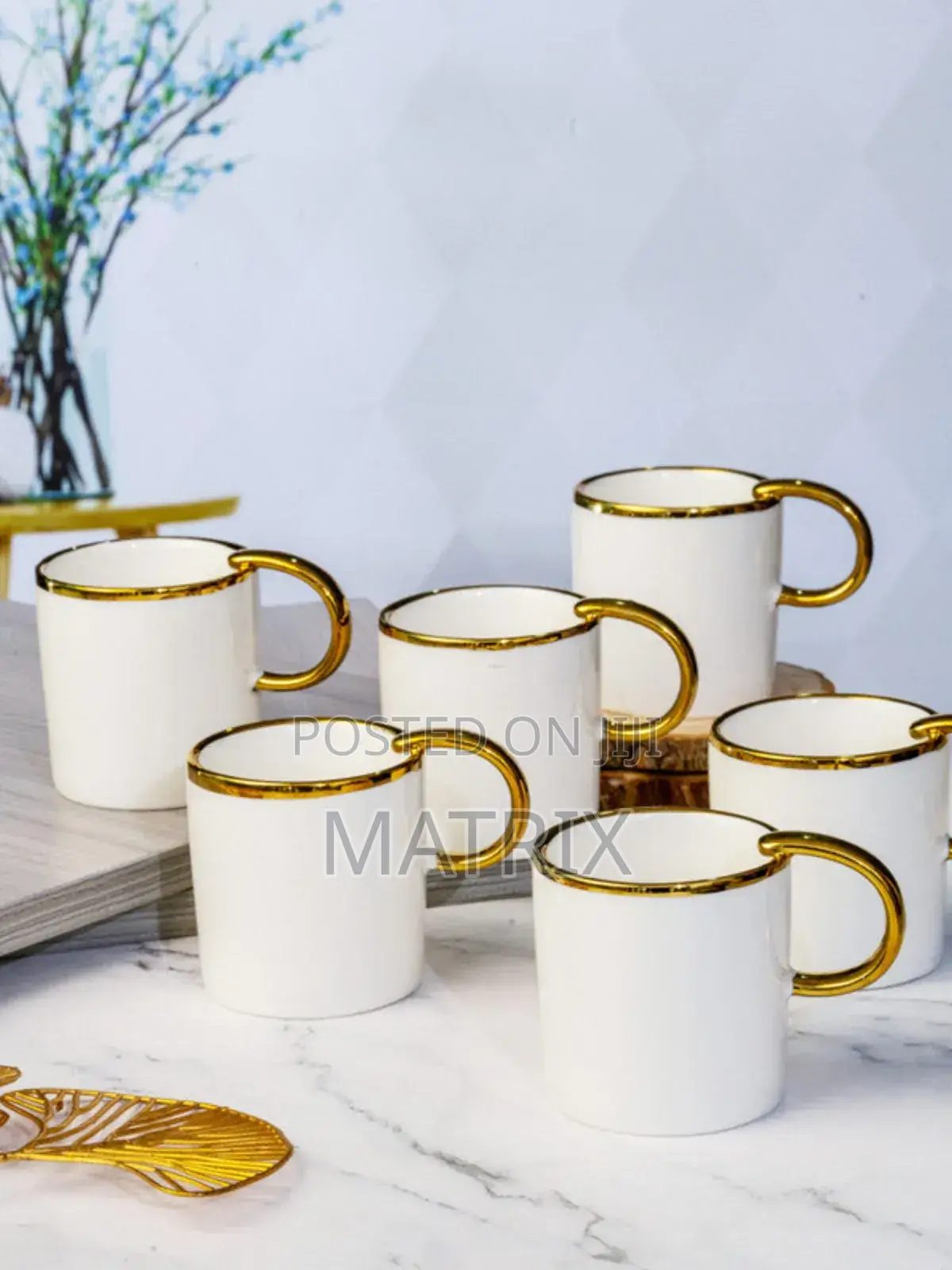 6 White Ceramic Coffee Mugs With Gold Rims and Handles