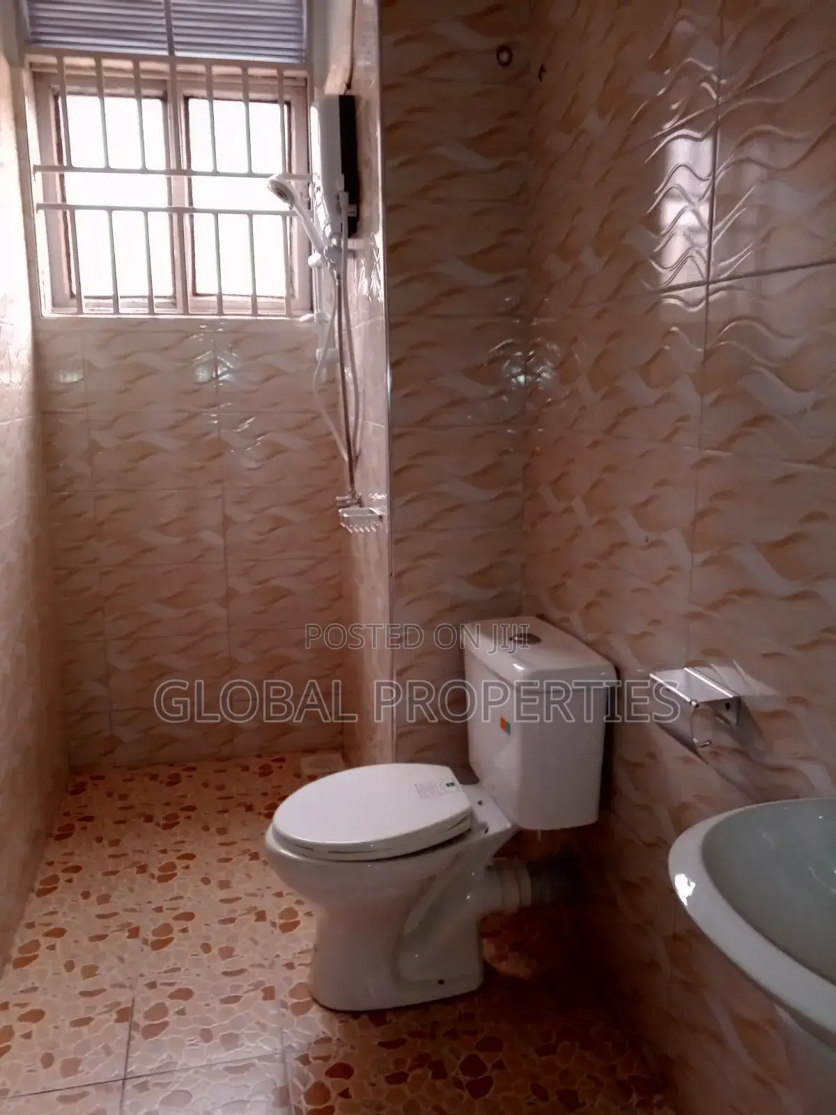 2bdrm Bungalow in Kira, Central Division for rent