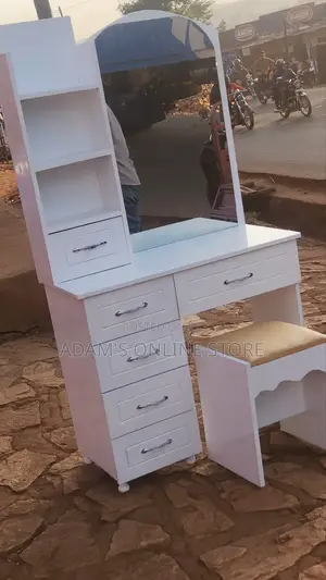 Dressing Mirror  in Color White With Stool